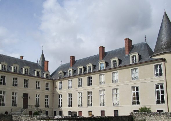 Château de Huisseau-Sur-Mauves